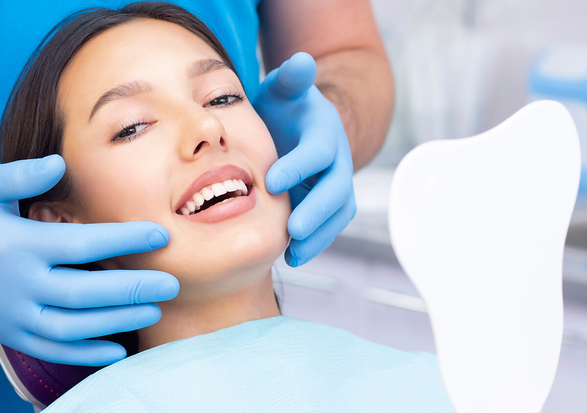 Cosmetic Dentist In Tucson Arizona