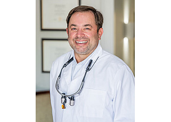 Cosmetic Dentist In Mobile Alabama