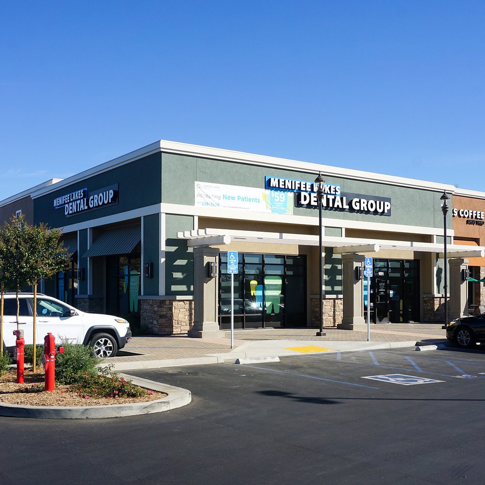 Top Cosmetic Dentist in Perris, California Top Cosmetic Dentist in Perris, California