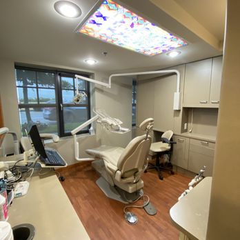 Cosmetic Dentist In Alki Beach Seattle Washington Wash WA