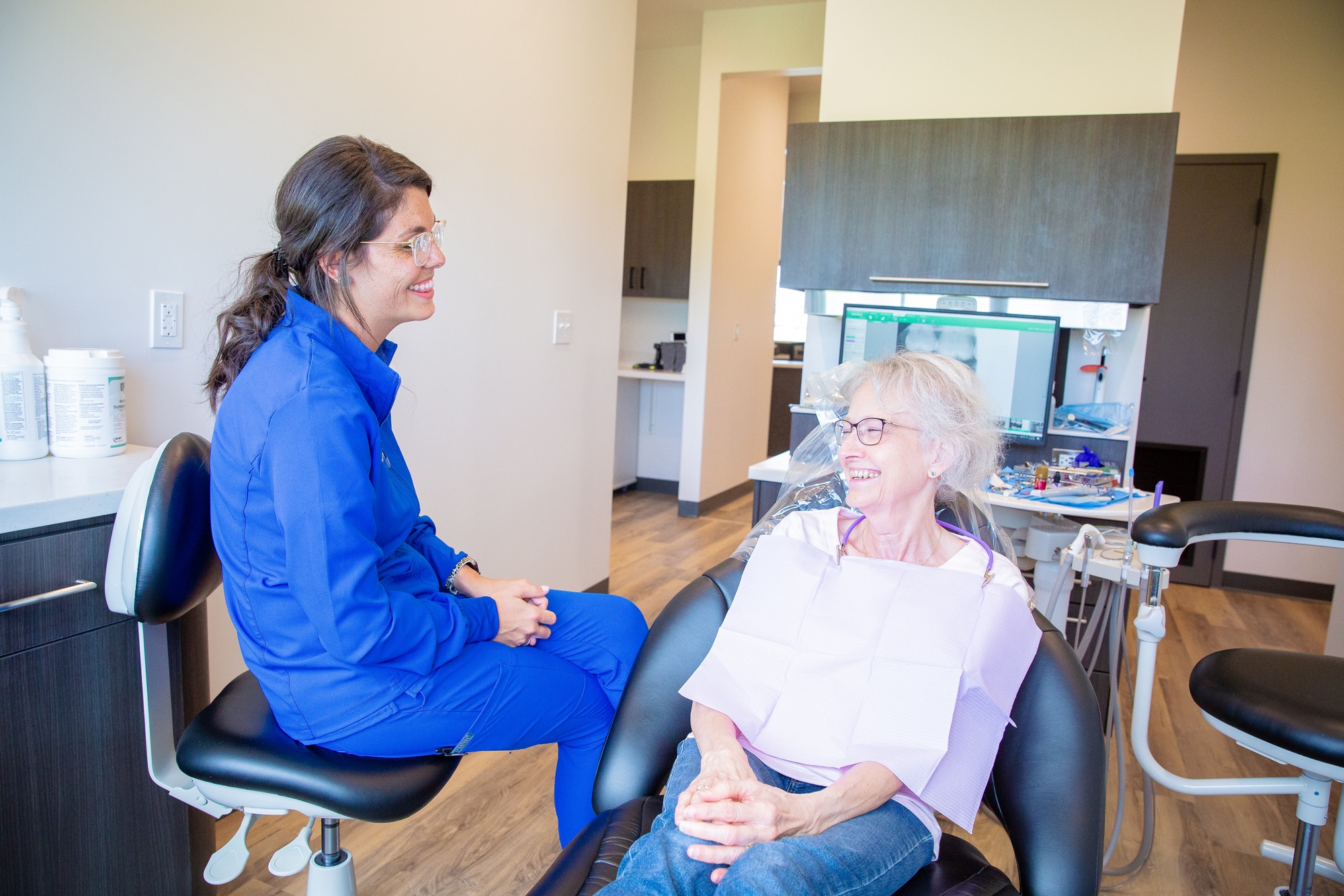 Cosmetic Dentist In Broken Arrow Adjacent To Tulsa Oklahoma Okla OK
