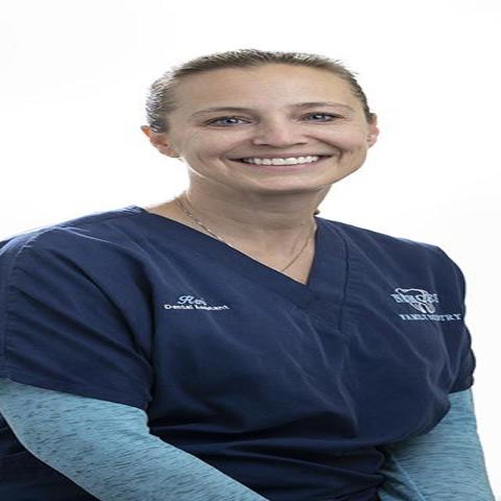 Cosmetic Dentist In Brookfield Milwaukee Wisconsin Wis WI