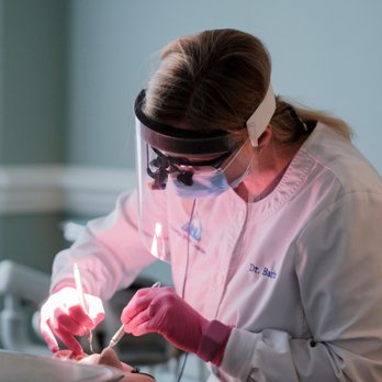 Cosmetic Dentist In Carpenter Cary North Carolina NC