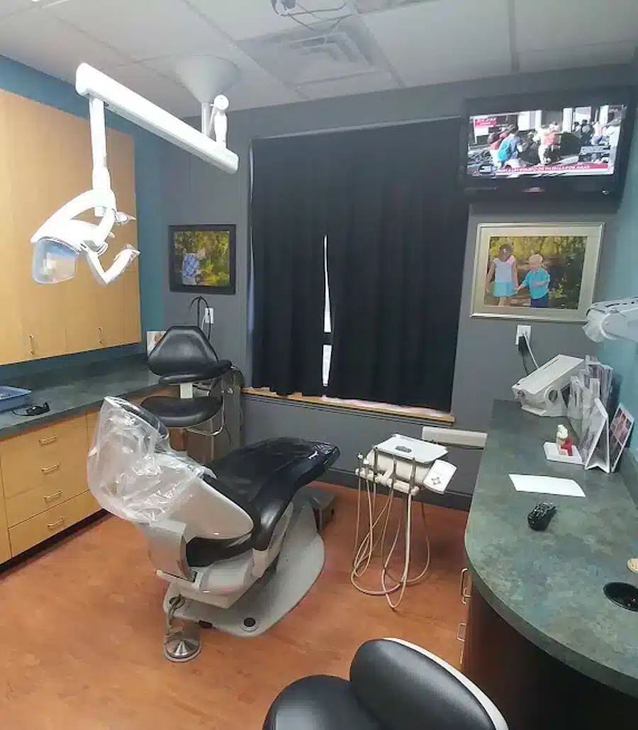 Cosmetic Dentist In Cathedral Historic District Sioux Falls South Dakota SD Cosmetic Dentist In Cathedral Historic District Sioux Falls South Dakota SD