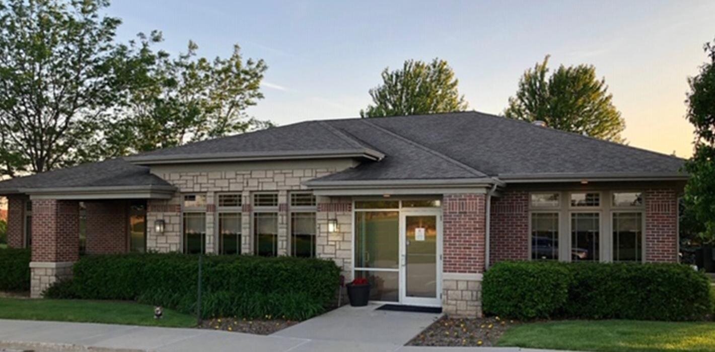 Cosmetic Dentist In Clive Adjacent To Des Moines Iowa IA Cosmetic Dentist In Clive Adjacent To Des Moines Iowa IA