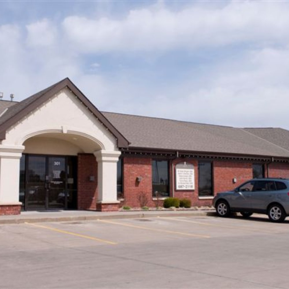 Cosmetic Dentist In College Hill Wichita Kansas Kan KS Cosmetic Dentist In College Hill Wichita Kansas Kan KS
