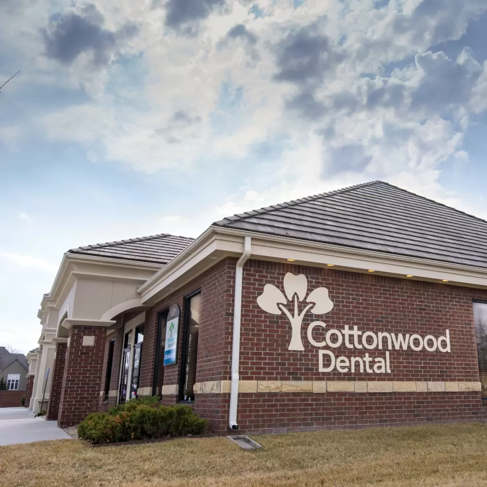 Cosmetic Dentist In College Hill Wichita Kansas Kan KS Cosmetic Dentist In College Hill Wichita Kansas Kan KS
