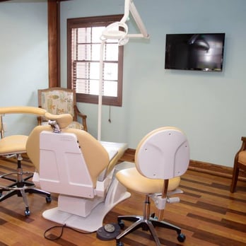 Cosmetic Dentist In Crabtree Valley Raleigh North Carolina NC