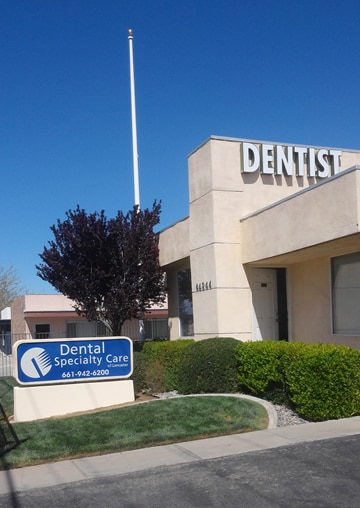 Cosmetic Dentist In Desert View Highlands Lancaster California Calif CA