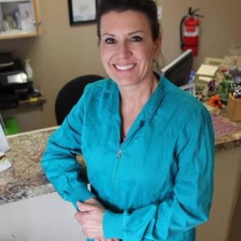 Cosmetic Dentist In Downtown Cedar Rapids Iowa IA