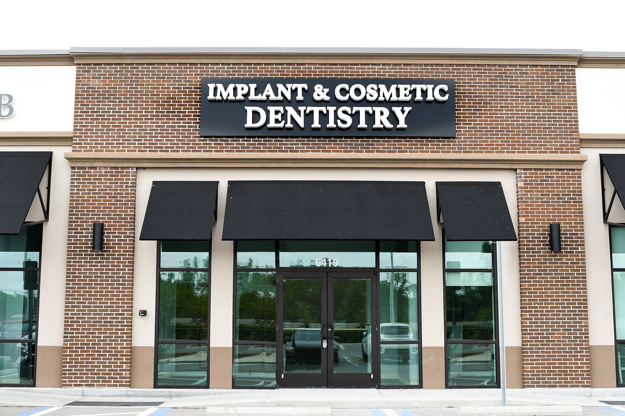 Cosmetic Dentist In Downtown Lakeland Florida Fla FL