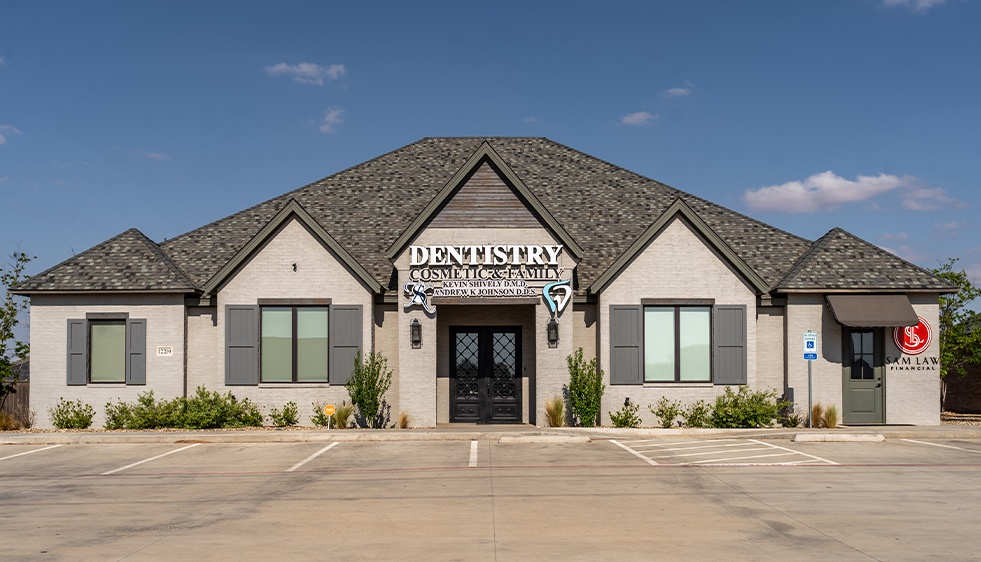Cosmetic Dentist In Downtown Lubbock Texas TX Cosmetic Dentist In Downtown Lubbock Texas TX