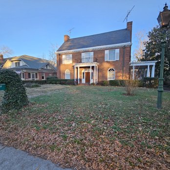 Cosmetic Dentist In Five Points Athens Georgia GA