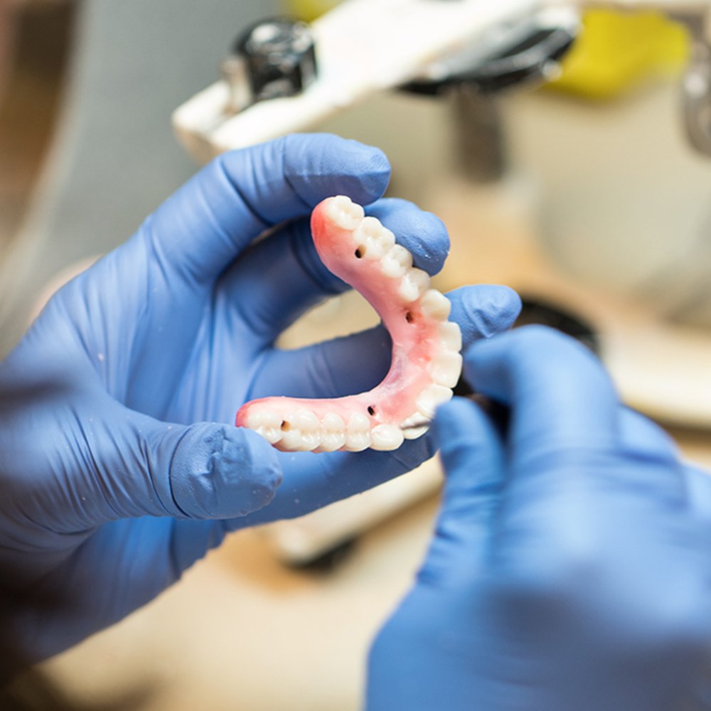 Cosmetic Dentist In Frogtown Thomas Dale St Paul Minnesota Minn MN Cosmetic Dentist In Frogtown Thomas Dale St Paul Minnesota Minn MN