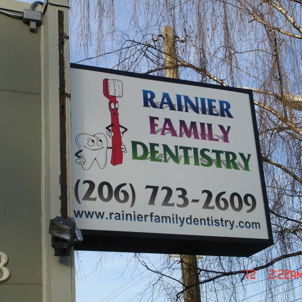 Cosmetic Dentist In Georgetown Seattle Washington Wash WA