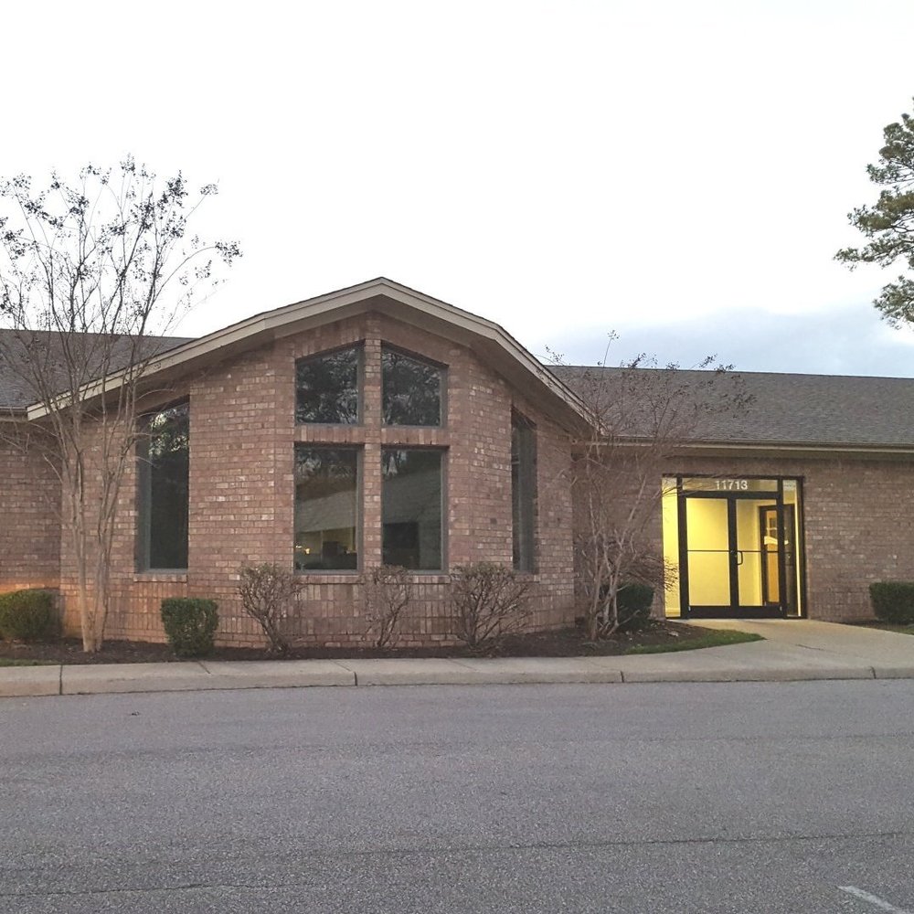 Cosmetic Dentist In Hidenwood Newport News Virginia VA