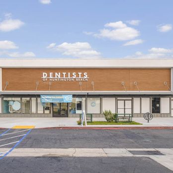 Cosmetic Dentist In Huntington Beach Pier Area Huntington Beach California Calif CA