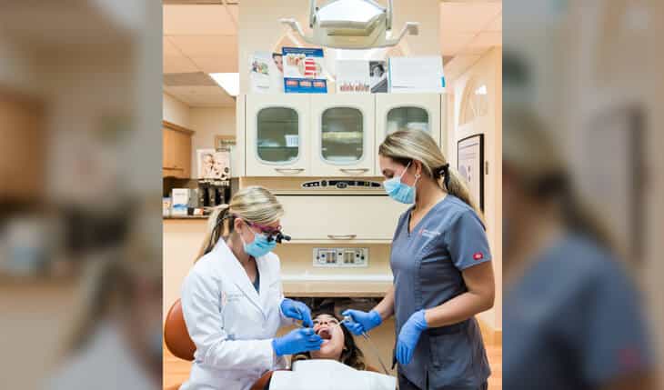 Cosmetic Dentist In Jacaranda Plantation Florida FL