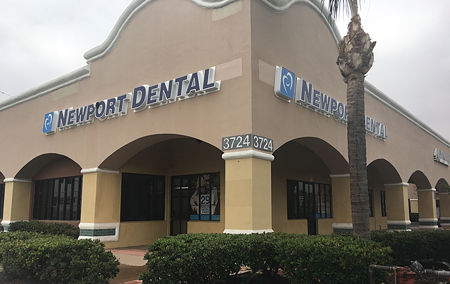 Cosmetic Dentist In La Sierra California Calif CA