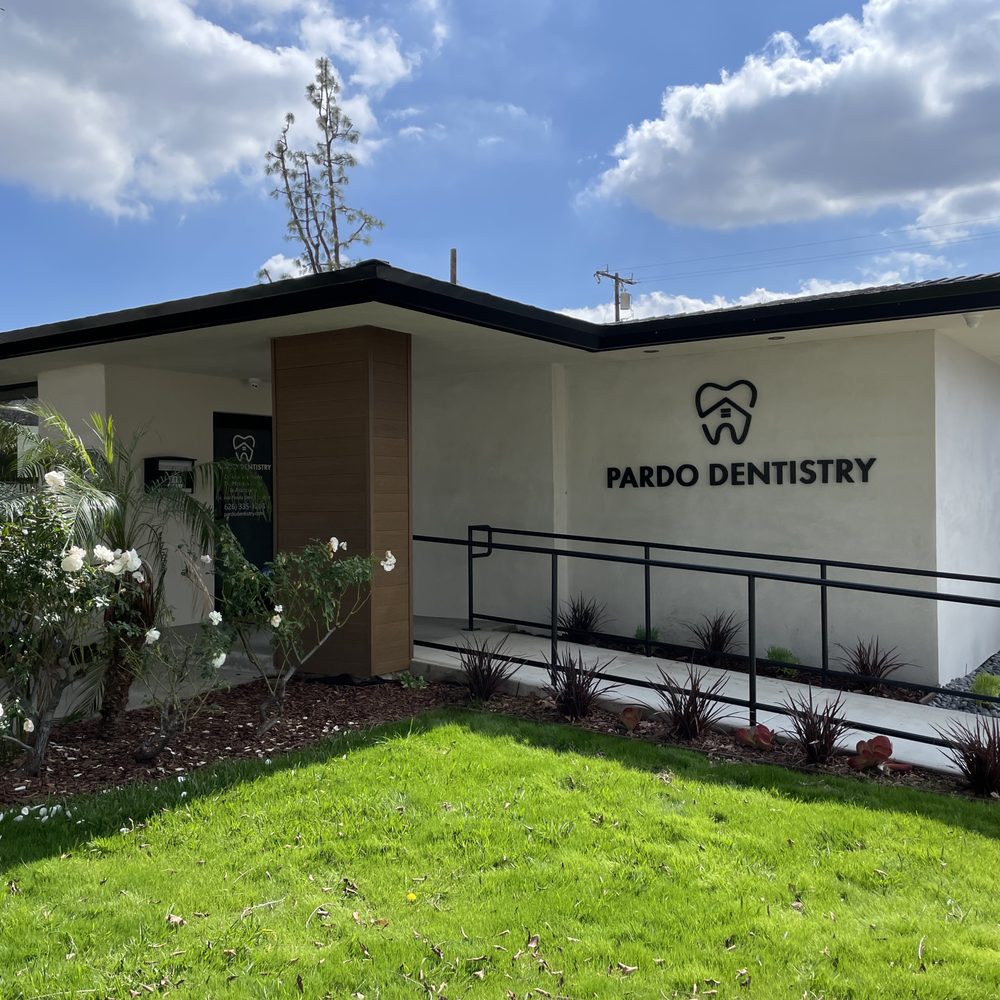 Cosmetic Dentist In Lincoln Park Pomona California Calif CA