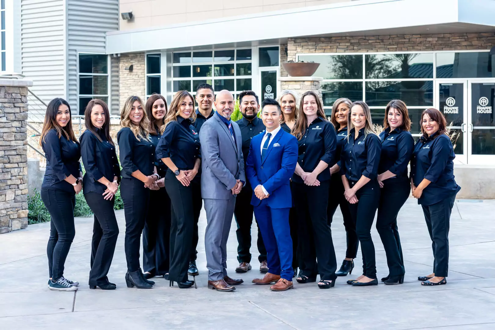 Cosmetic Dentist In Mayfair Fresno California Calif CA