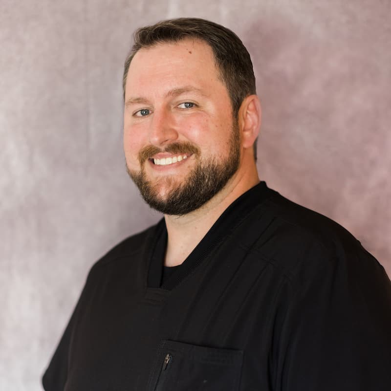 Cosmetic Dentist In Newburgh Neighboring Town Evansville Indiana Ind IN