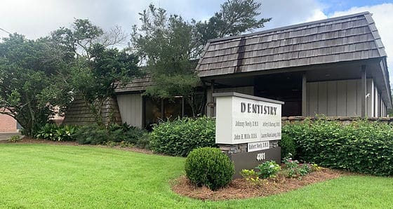Cosmetic Dentist In North Jackson Mississippi Miss MS