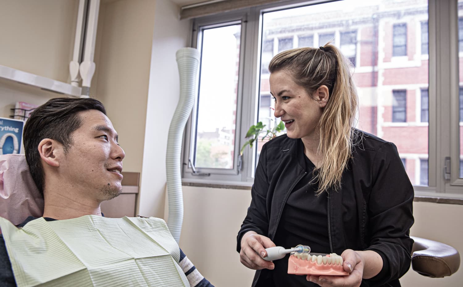 Cosmetic Dentist In Oakland Pittsburgh Pennsylvania PA