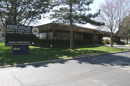 Cosmetic Dentist In Old West End Toledo Ohio OH