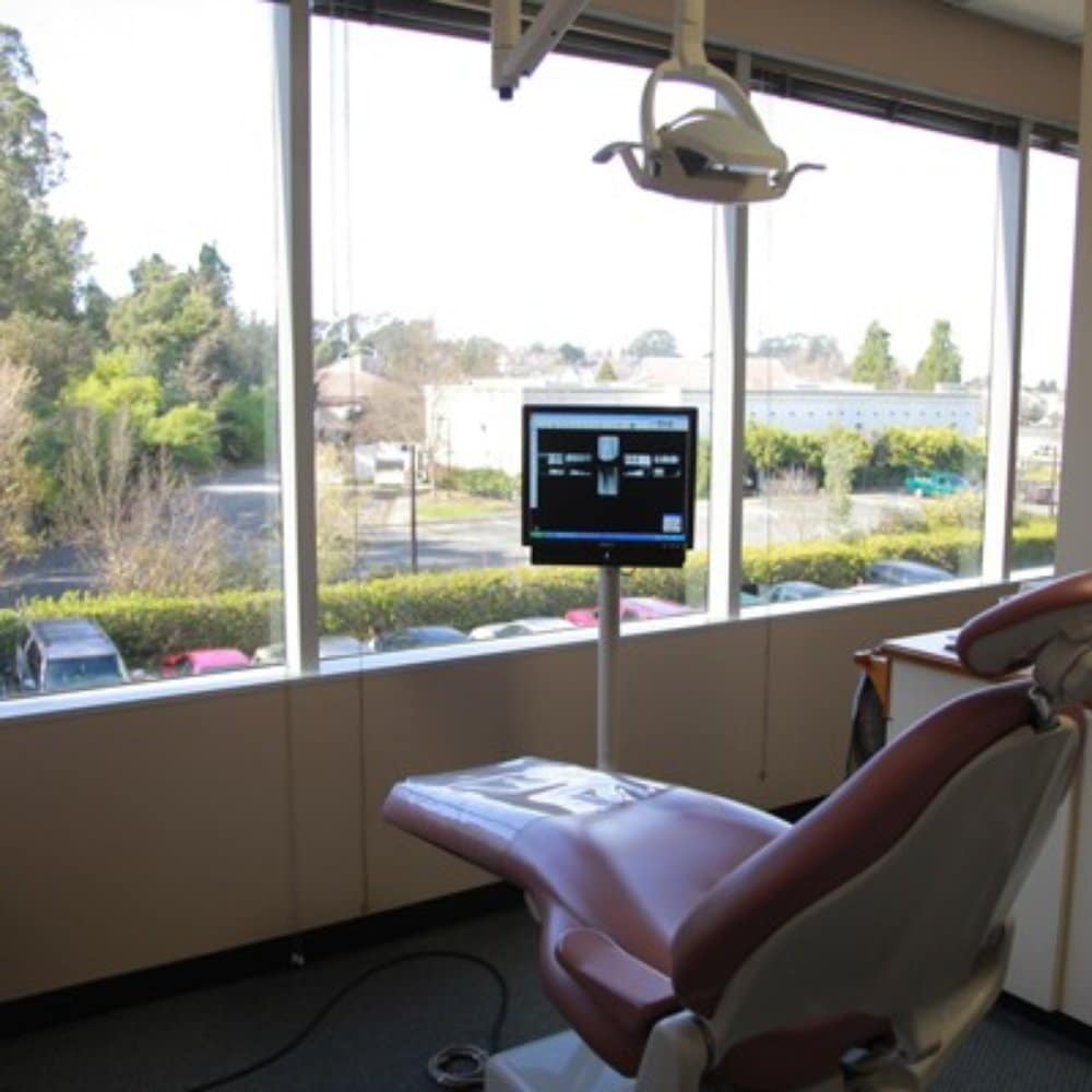 Cosmetic Dentist In Point Richmond California Calif CA