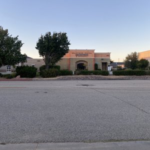 Cosmetic Dentist In Quartz Hill Lancaster California Calif CA