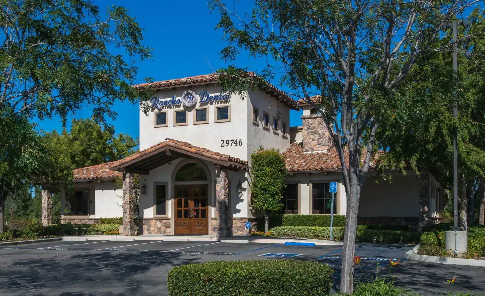 Cosmetic Dentist In Rancho Highlands Temecula California Calif CA
