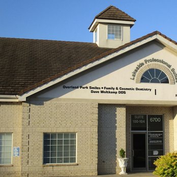 Cosmetic Dentist In South Overland Park Kansas Kan KS Cosmetic Dentist In South Overland Park Kansas Kan KS