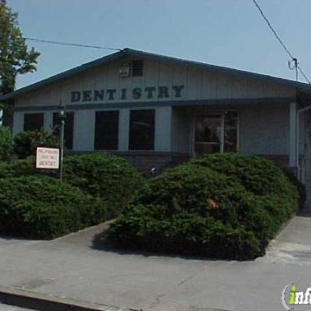 Cosmetic Dentist In Temescal Oakland California Calif CA