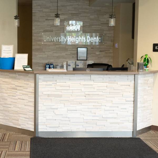 Cosmetic Dentist In University Heights Cleveland Ohio OH