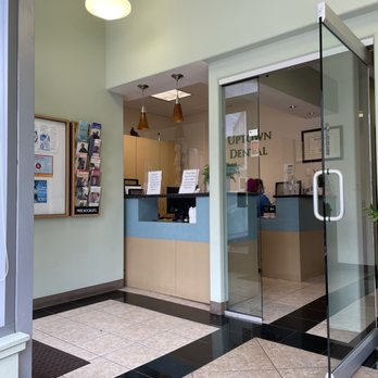 Cosmetic Dentist In Uptown Oakland California Calif CA