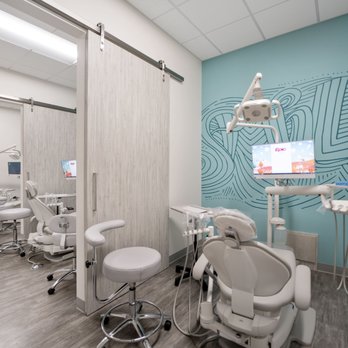 Cosmetic Dentist In West Roxbury Boston Massachusetts Mass MA