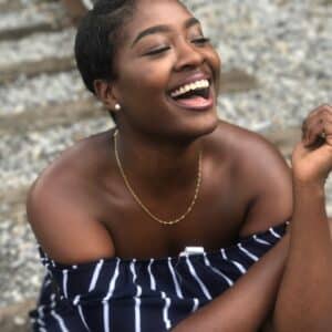 Photo smiling woman