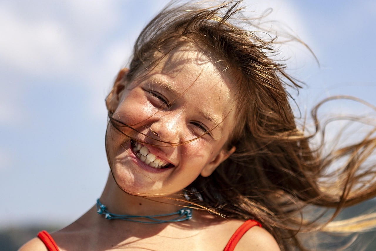 How Cosmetic Dentistry Can Improve Your Self-Esteem
