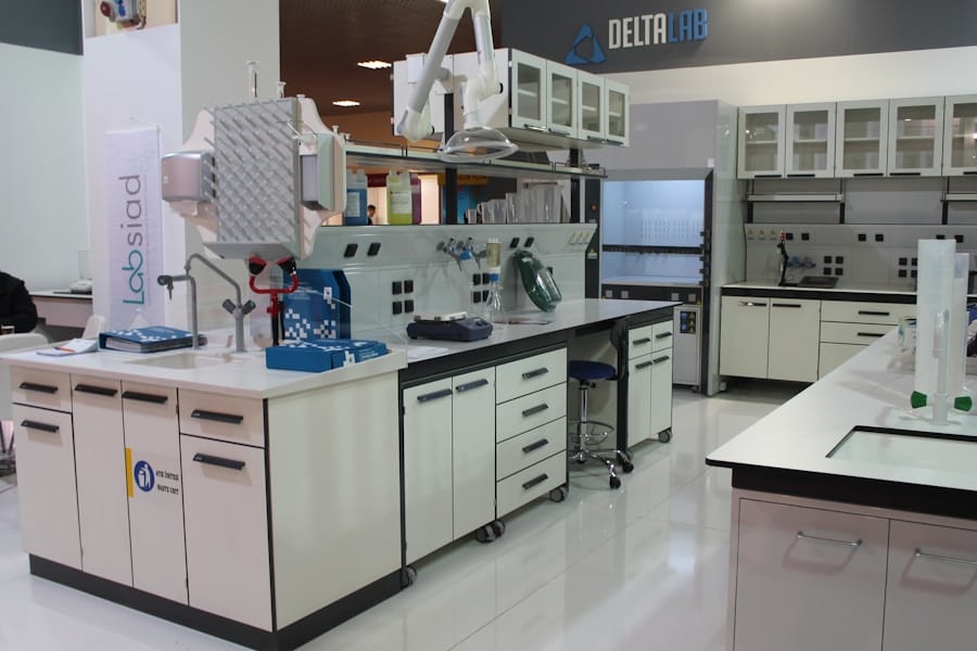 Cosmetic Dental Lab 2