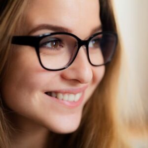 Best Cosmetic Dentist in Converse Adjacent Suburb San Antonio Texas