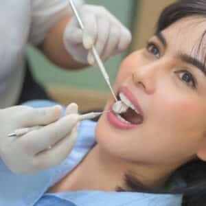 Best Cosmetic Dentist in Monte Vista San Antonio Texas