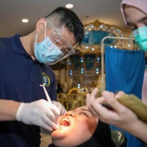 Photo Cosmetic Dentist Westminster