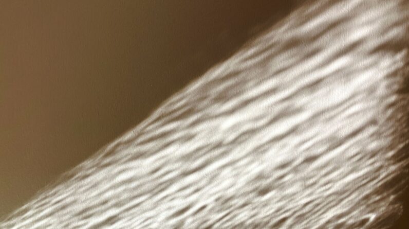 Photo Aftercare Routine for Laser Whitening
